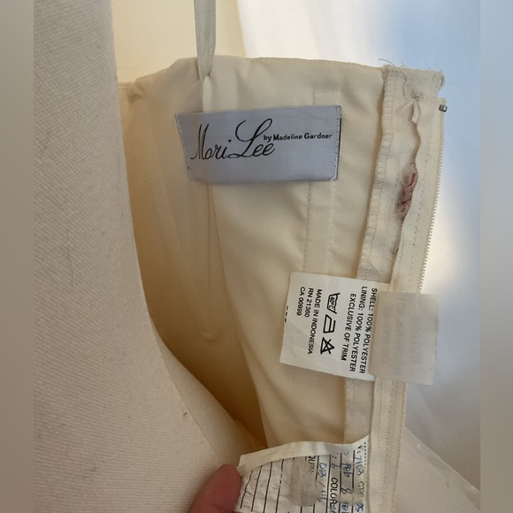 Gorgeous Mori Lee Madeline Gardner champagne & pink beaded tulle gown size 5/6 - Picture 7 of 8